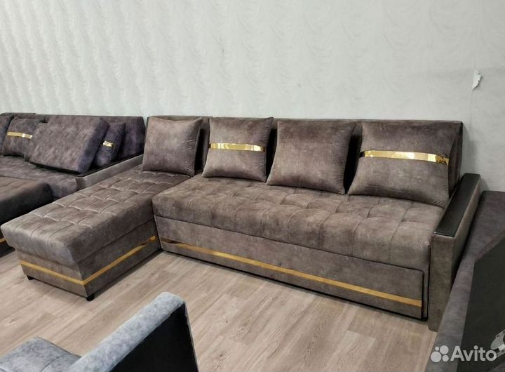Диван угловой в наличии