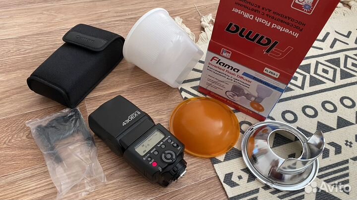 Вспышка Canon Speedlite 580EX II