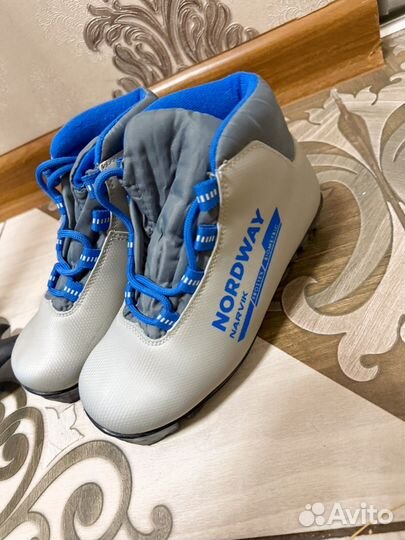 Лыжи с ботинками