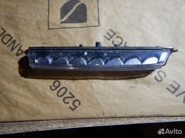 Фонарь дневного света правый Mercedes-Benz X164