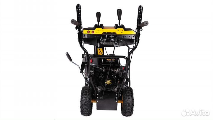 Снегоуборщик бензиновый champion ST861