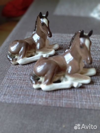 Сувенирные лошадки