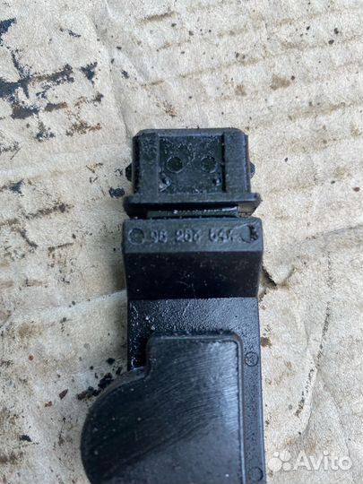 Датчик распредвала 1.6 F16D3 Chevrolet Cruze