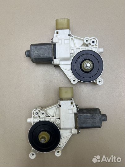 Моторчик стеклоподъемника BMW 3 E90