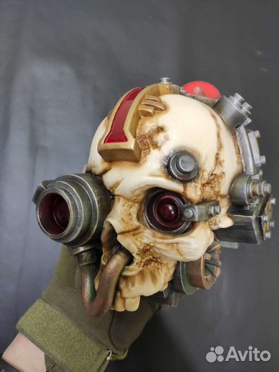 Warhammer 40000 сервочереп 1:1