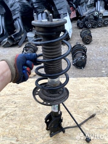 Стойка передняя Mazda CX-5 Мазда сх-5 2016 ке