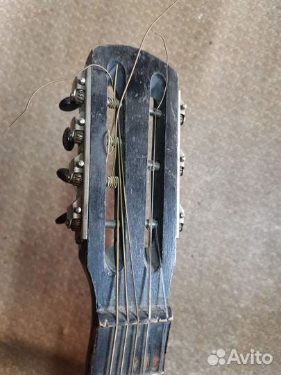 Акустическая гитара 7-ми струнная