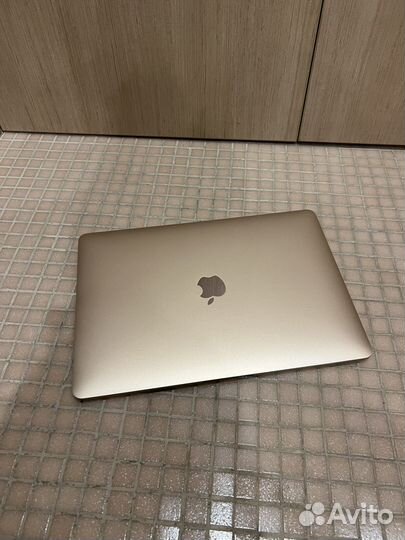 Macbook air 13 2020 i5