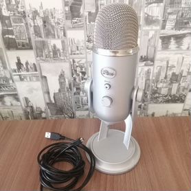 Микрофон Blue Yeti Silver + провод