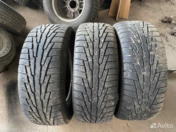 Nokian Tyres Hakkapeliitta R SUV 275/65 R17