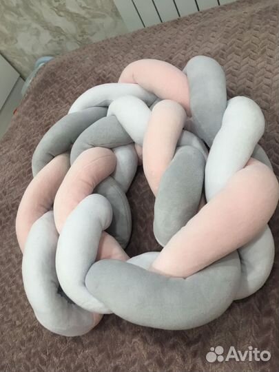 Бортики в кроватку косичка