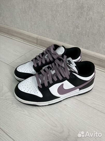 Nike Dunk Low SE black/violet