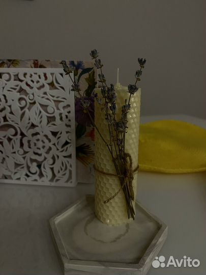 Свеча из вощины