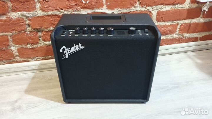 Комбоусилитель Гитарный Fender mustang 25LT