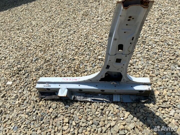 Б/У стойка кузова правый Mitsubishi Lancer 10 JY12