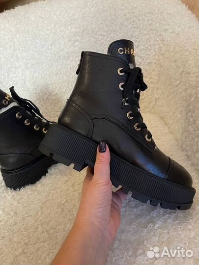 Ботинки Chanel Размеры 36,37