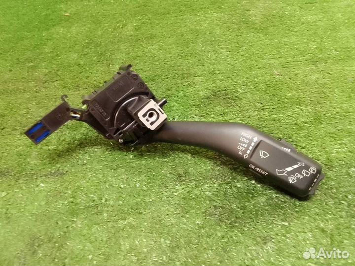 Переключатель стеклоочистителей VW Tiguan 2007-20