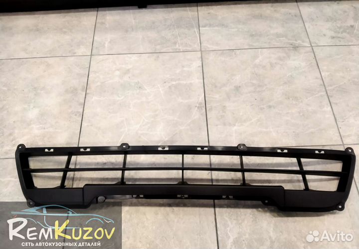 Решетка Бампера Гранта 2190-91 с 2014-18 год (низ)