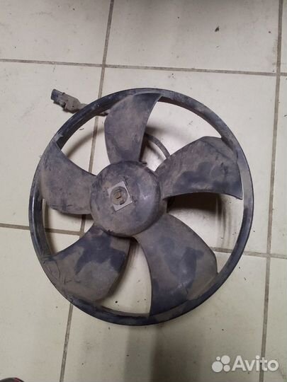 Вентилятор охлаждения Hyundai Accent II