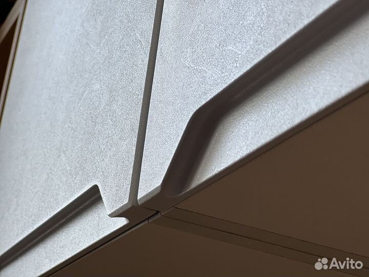 Кухня Тренто (за всю кухню под потолок)