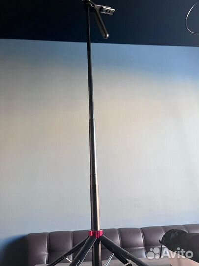 Портативный напольный штатив/селфи палка
