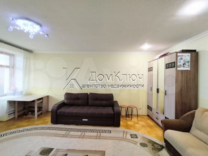 1-к. квартира, 49 м², 5/5 эт.