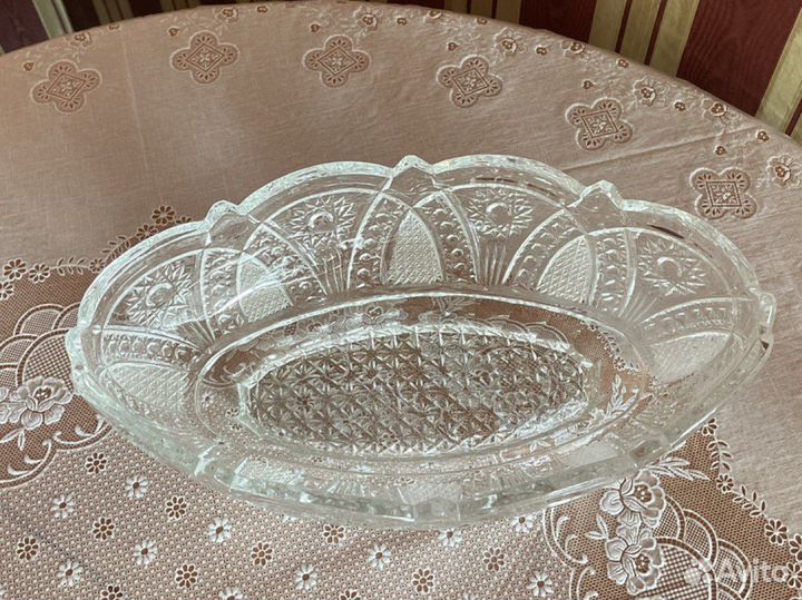 Хрустальная ваза