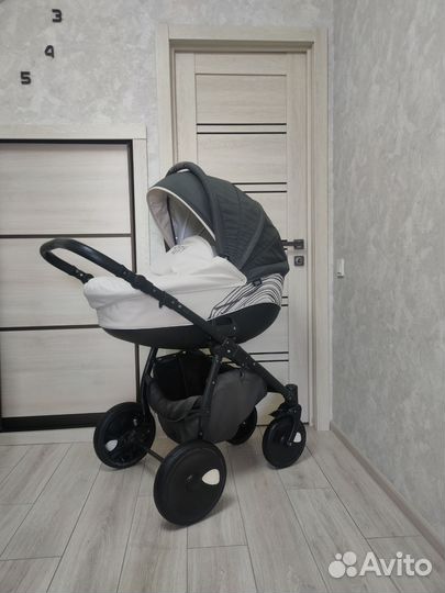 Коляска 3 в 1 Tutis New