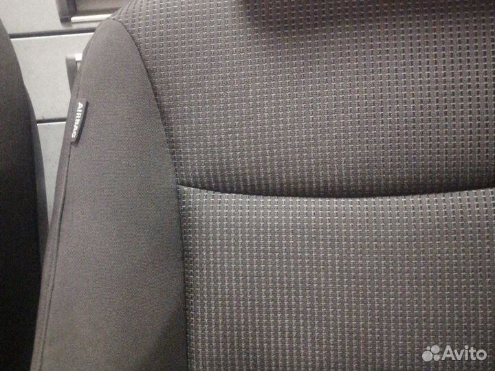 Обивка сиденья правое киа соренто xm