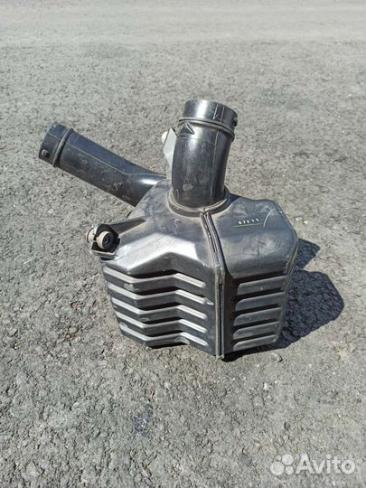 Резонатор Honda Civic 4D 8 поколения