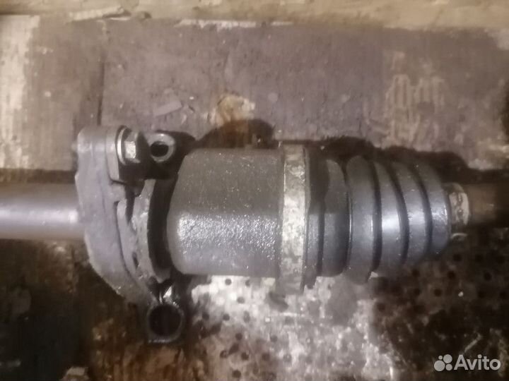 Привод передний правый Renault Megane