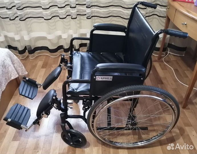 Коляска инвалидная