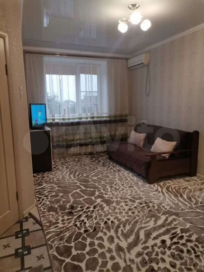 2-к. квартира, 44 м², 1/6 эт.