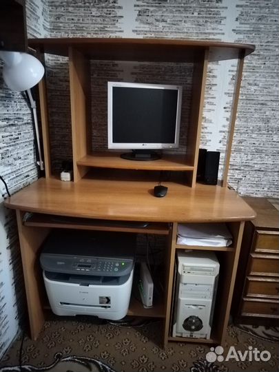 Компьютерный стол бу