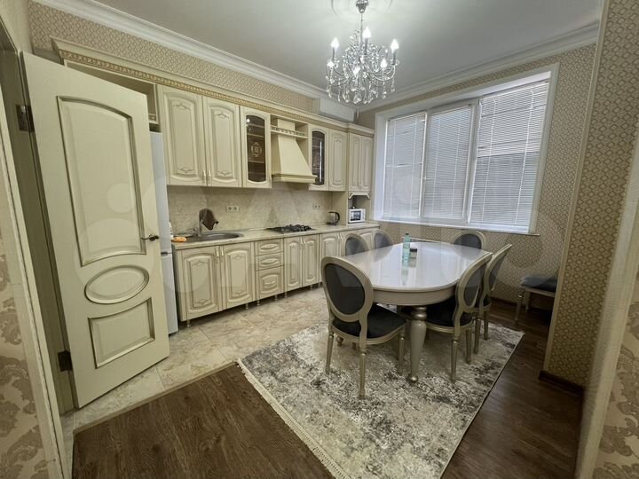 1-к. квартира, 51 м², 9/10 эт.