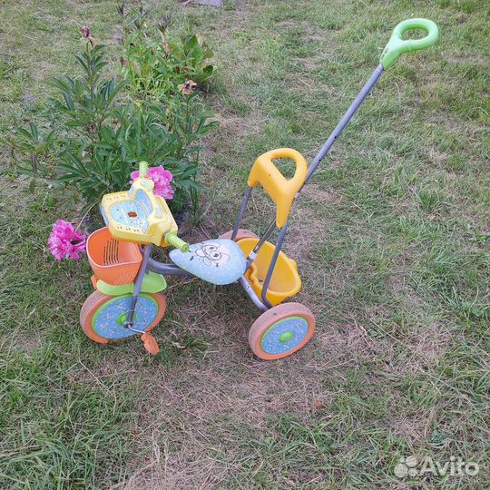 Детский трёхколёсный велосипед