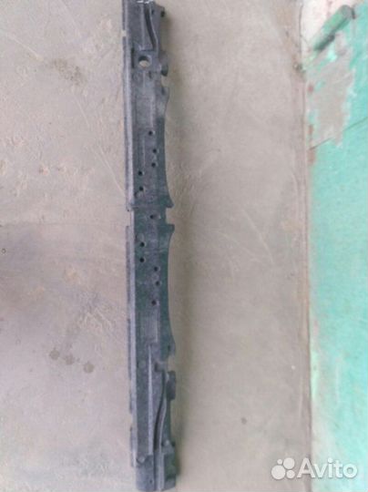 Абсорбер бампера передний Bmw 7 F01/F02 2008-2015