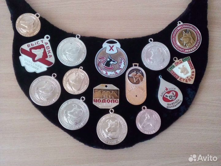 Выставочные медали