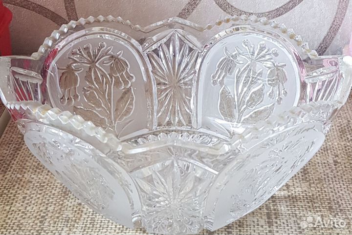 Салатник хрустальный 