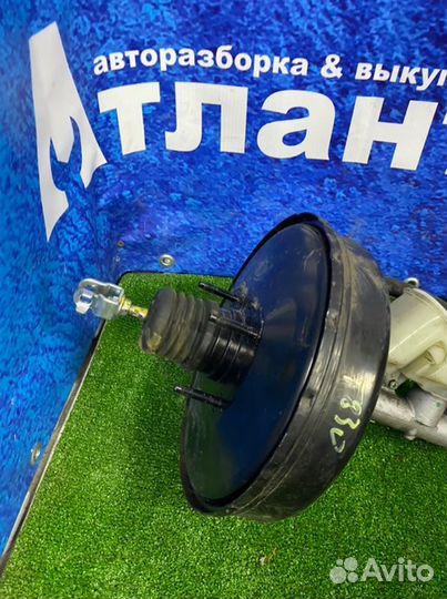 Вакуумный усилитель тормозов Honda Civic 5D R18A2