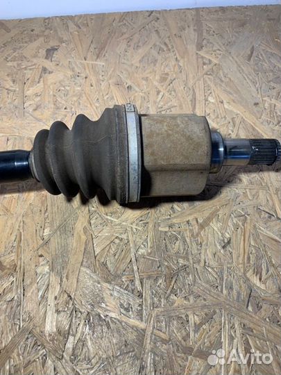 Привод передний правый Chery Tiggo T11 sqre4G16