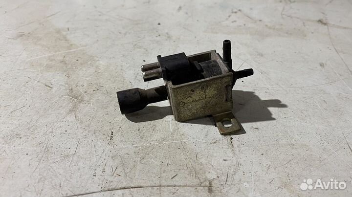 Электромагнитный клапан Mercedes Benz W124