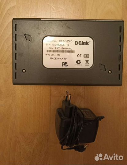 Коммутатор свич хаб Dlink DES 1008D