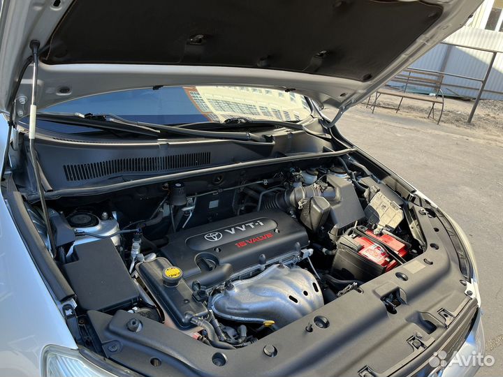 Toyota RAV4 2.0 AT, 2006, 240 000 км