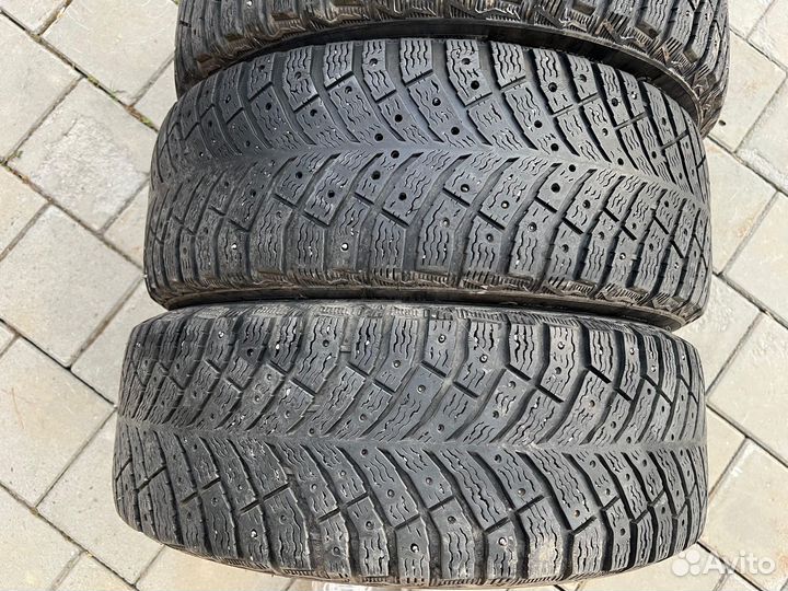 Michelin X-Ice North 4 205/55 R16