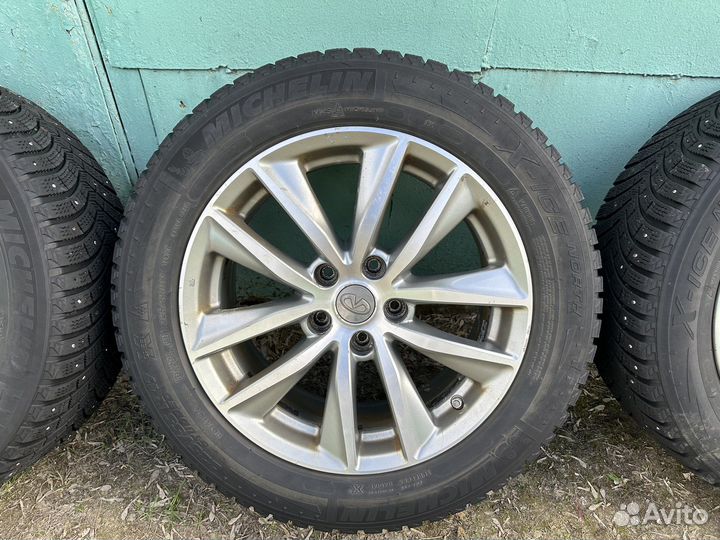 Колеса в сборе r17 оригинал Infiniti Q50 диски