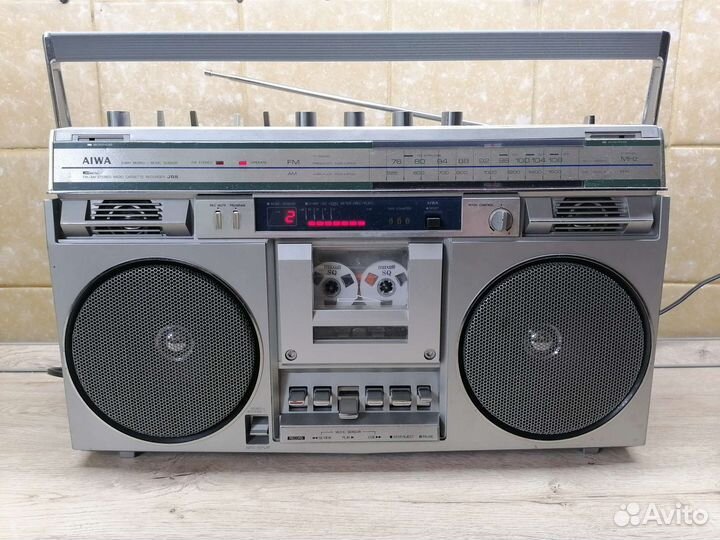 Aiwa J55. Panasonic RX-Е300