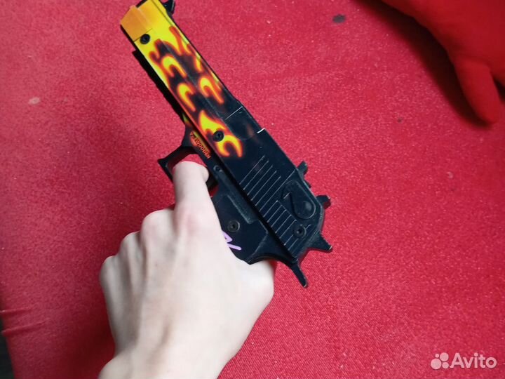 Пистолет стреляющий резинками