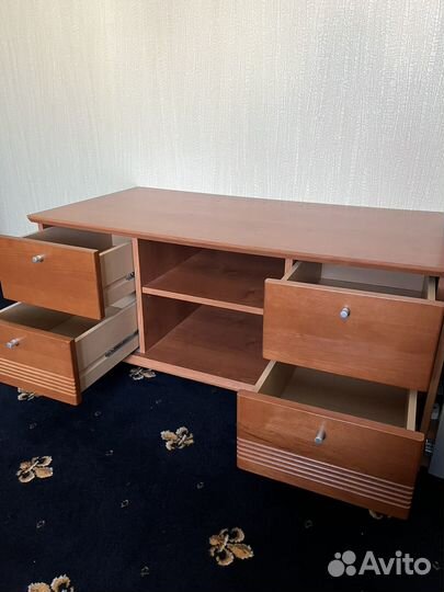 Полка настенная