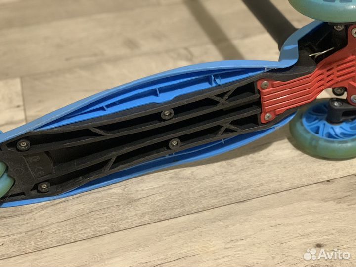 Трехколесный самокат Slider Comfort neon от 3 лет